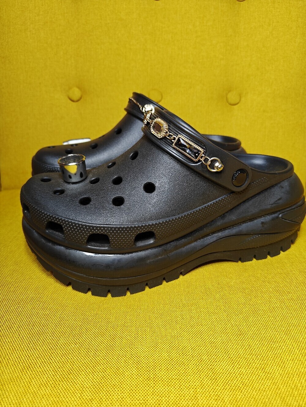 CROCS Mega Crush Rebel Rebel Clog Black Slip On Unisex Comfort Sandals W 10, M 8